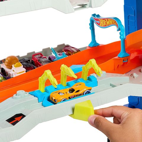 Mattel HKX48 Hot Wheels City Ultimate Garage Playset | eBay