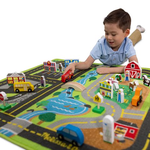 Melissa & Doug 50348 Create a Town Activity Rug Play Set with 25
