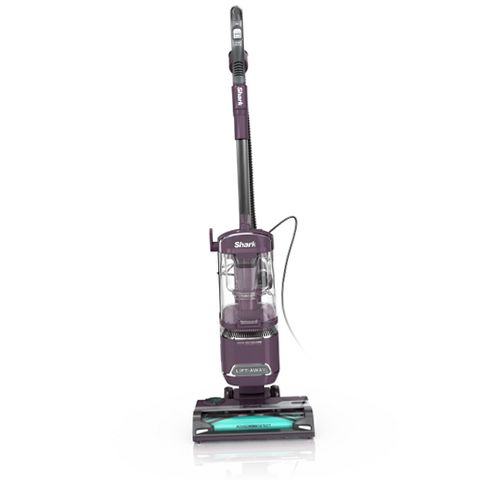 Shark LA490 Detect Lift-Away ADV Upright Vacuum with PowerFins