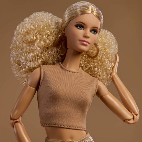 Barbie Basics Collectible Doll, Model 07 with Blonde Hair in White